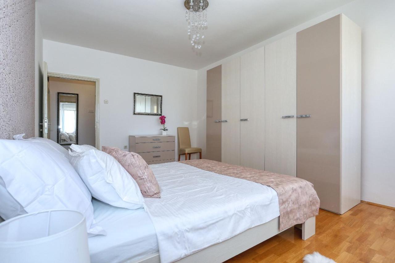 Rita Sea View Apartment ซาดาร์ ภายนอก รูปภาพ